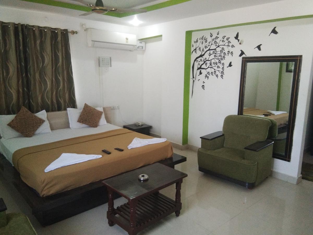 Sairam Residency Tirupati Exterior foto