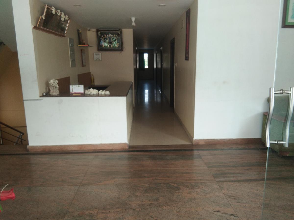 Sairam Residency Tirupati Exterior foto